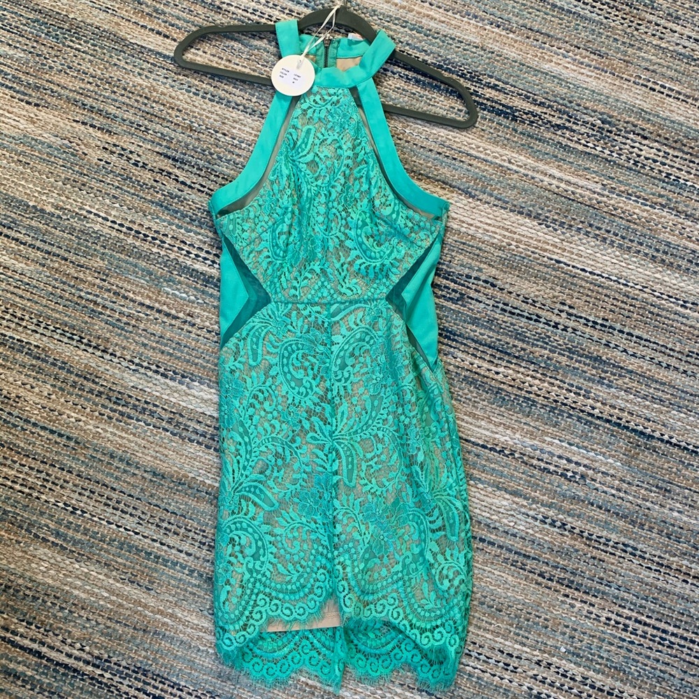 MINT LACE DRESS | LUXEL